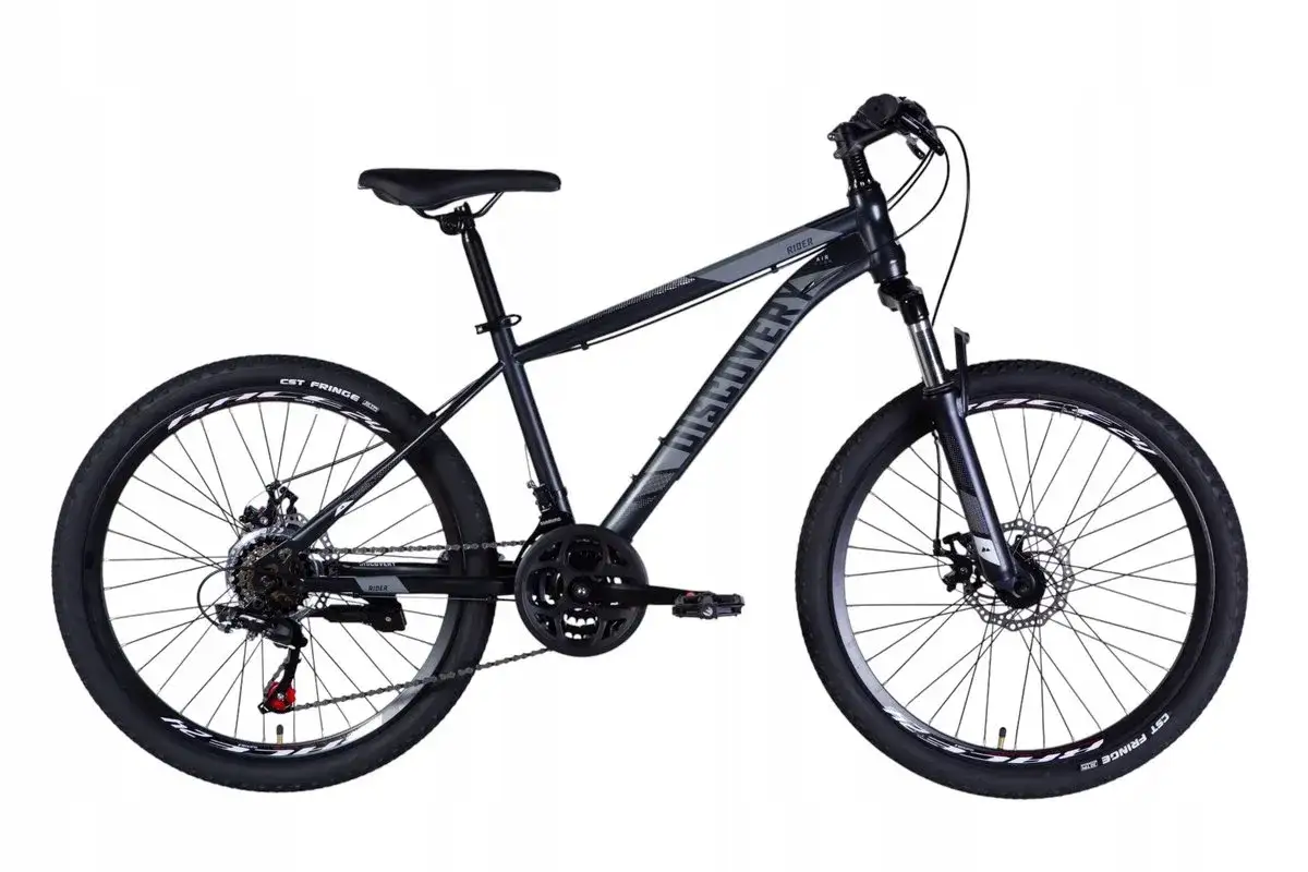 Czarny rower górski Discovery Rider Air. Idealny jako rower dla 13 latka, z amortyzowanym widelcem i tarczowymi hamulcami.