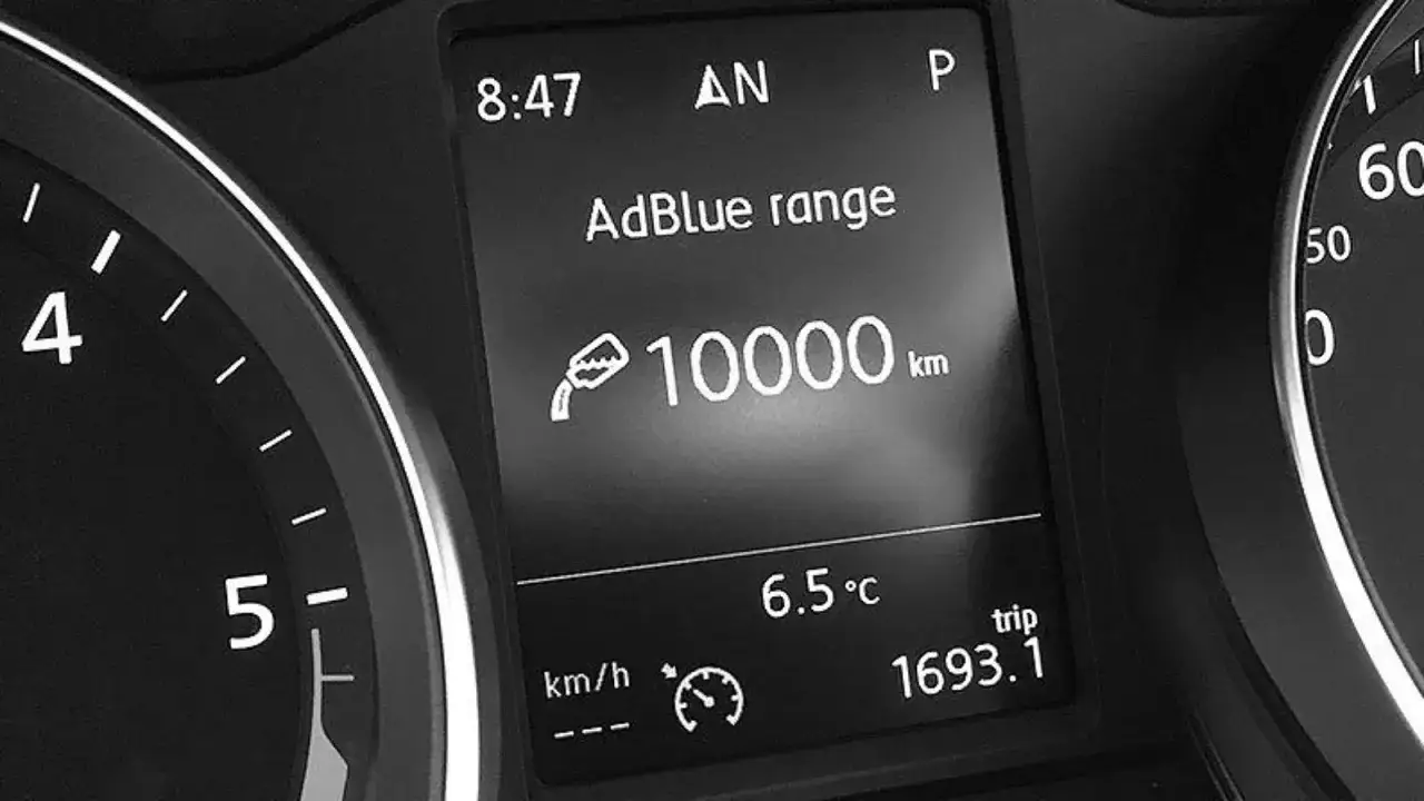 Autopista, 10000 km de autonomía AdBlue. ¿Hora de resetear AdBlue Mercedes?
