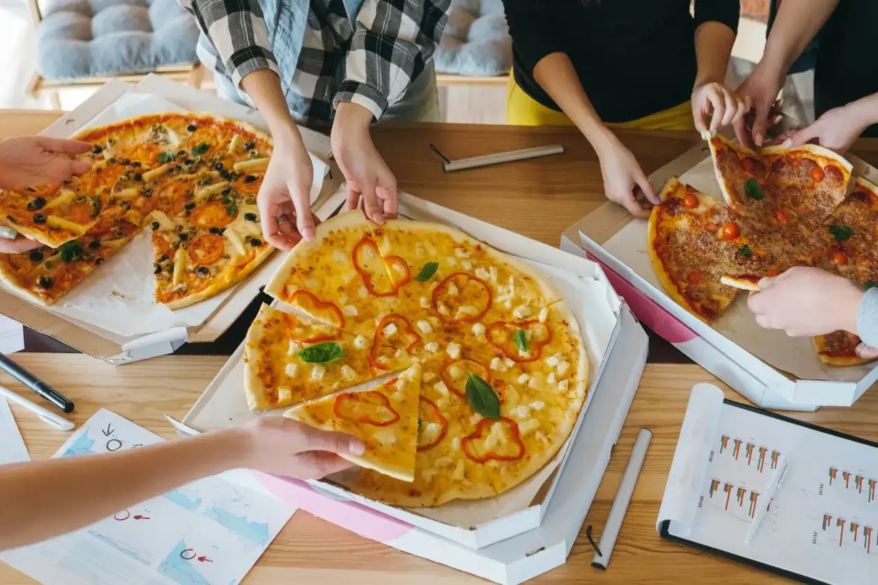 Zdrowe zamienniki składnik&oacute;w do pizzy