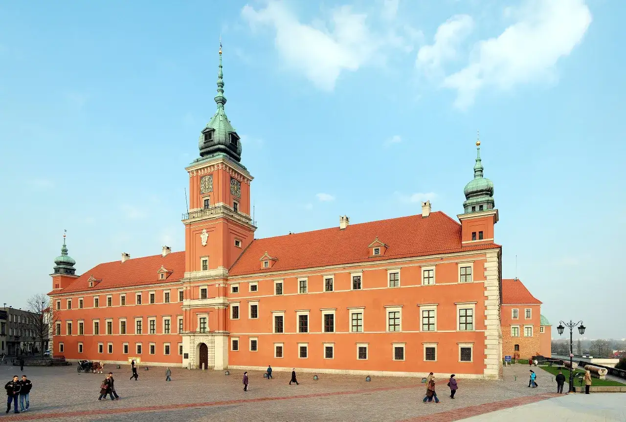 Zamek Królewski w Warszawie, symbol stolicy od wieków.