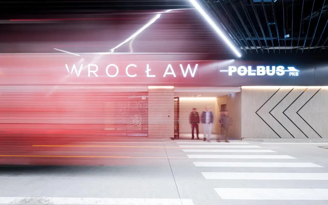 Dworzec Autobusowy Wrocław Sucha 1 wnętrze