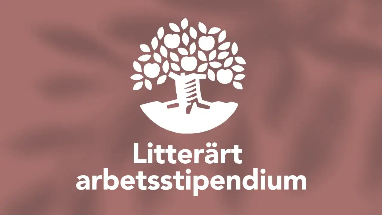Logotyp med ett träd med äpplen och texten 
