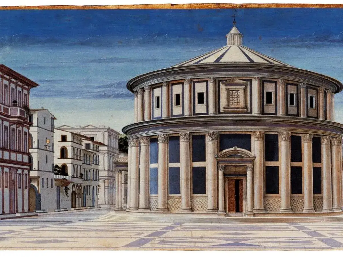 Un magnifique exemple de l'art de la Renaissance : une place pavée devant un temple circulaire imposant, entouré de bâtiments aux façades élégantes.