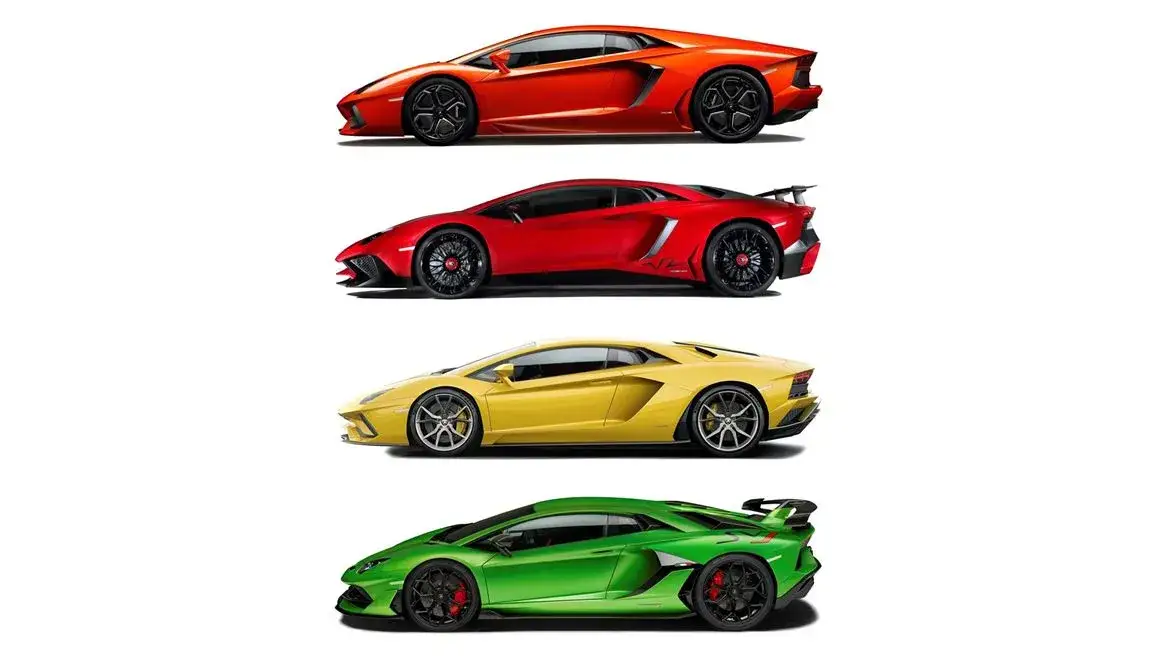 Lamborghini Aventador wersje por&oacute;wnanie