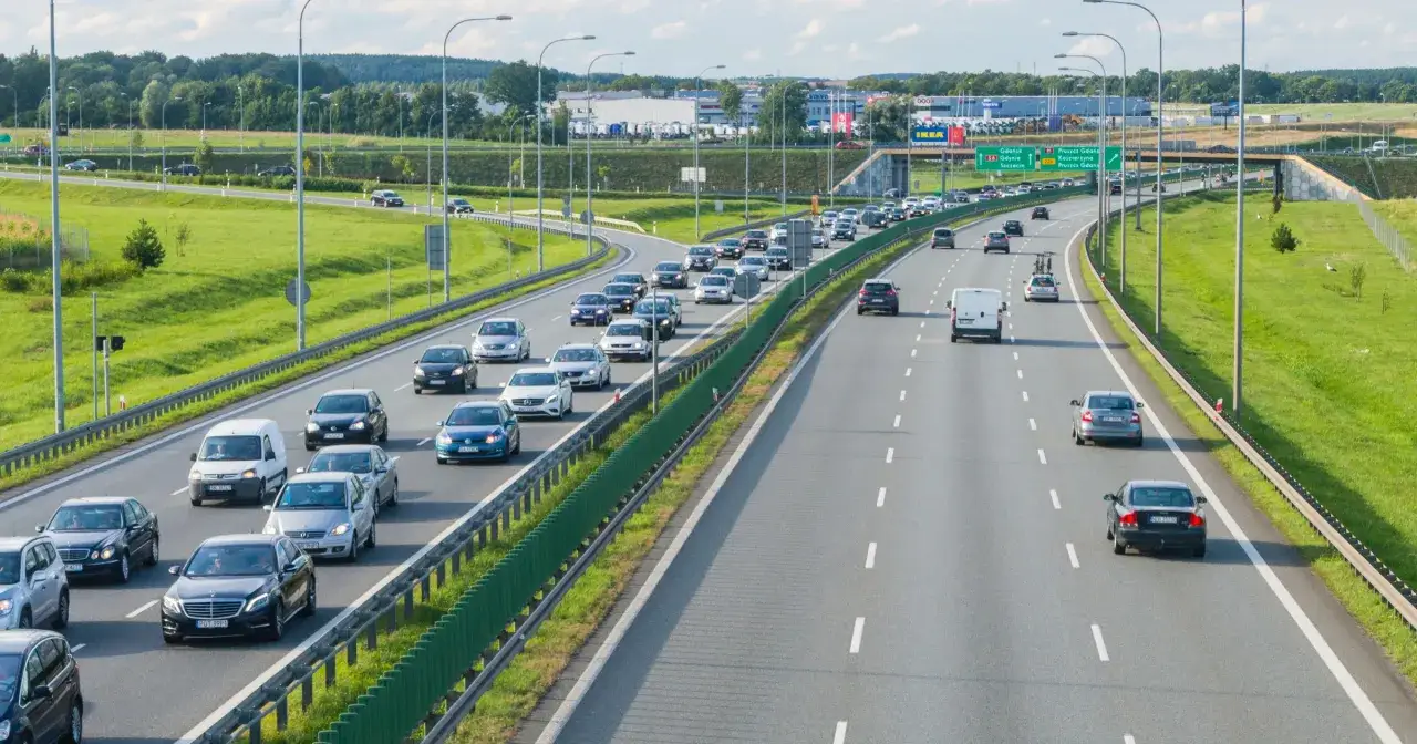 Zdjęcie Ile kosztuje autostrada z Łodzi do Gdańska? Zaskakujące opłaty i trasy
