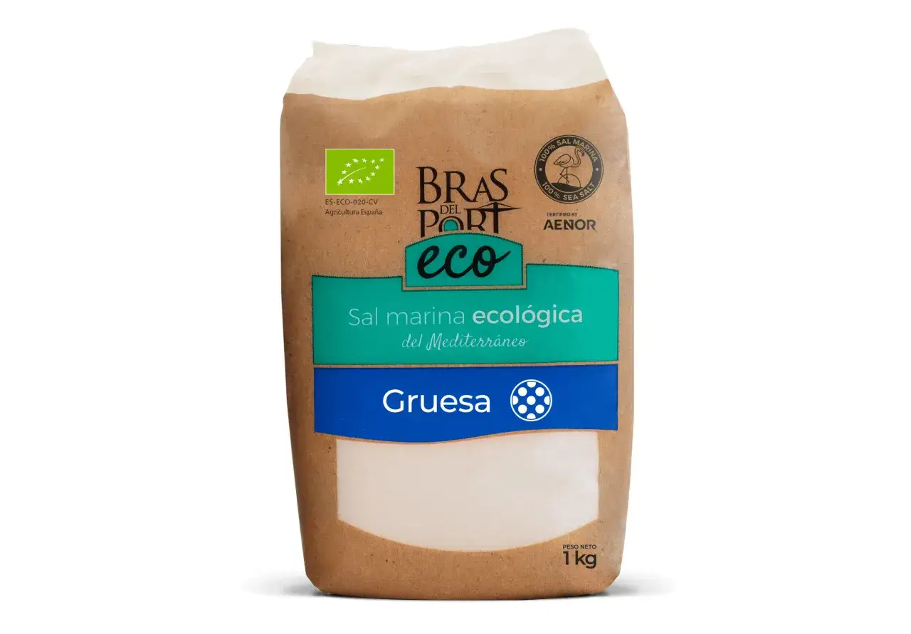 Bolsa de sal marina ecológica gruesa del Mediterráneo, ideal para realzar el sabor de tus platos.