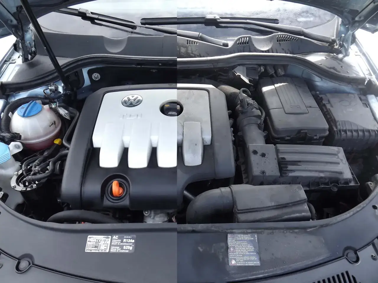Silnik TDI Volkswagena, czysty i zadbany, bez śladu antykoks. Widać zbiorniczek płynu chłodniczego i elementy układu dolotowego.