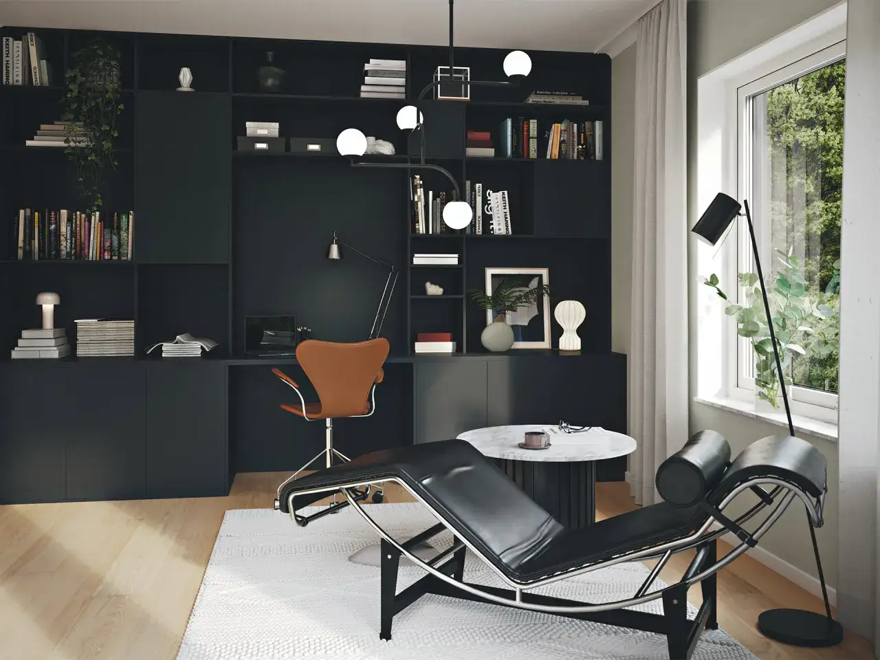 Modernt arbetsrum med svarta bokhyllor, en orange kontorsstol och en svart divan. Perfekt arbetsrum inspiration för en stilmedveten hemmakontorsinredning.