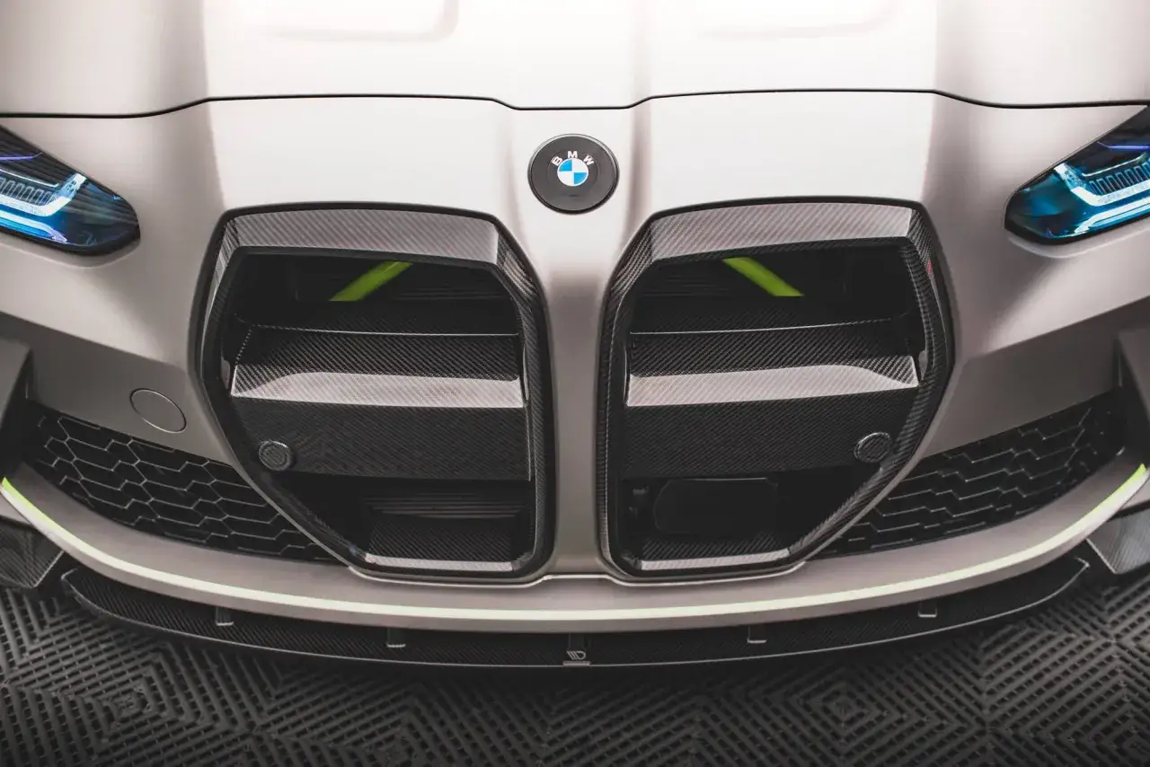 BMW M3 G80 przód nerki