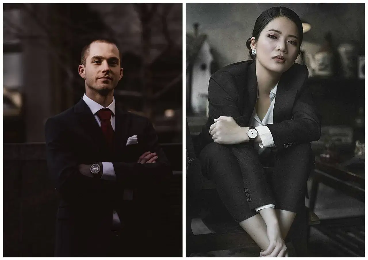 Mężczyzna i kobieta w eleganckim stylu biznesowym. On w garniturze i krawacie, ona w dopasowanej marynarce.