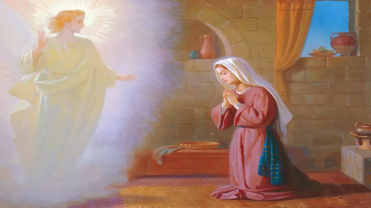 Archanioł zwiastuje Maryi, która klęczy. Wiek Maryi, gdy urodziła Jezusa, jest przedmiotem dyskusji.