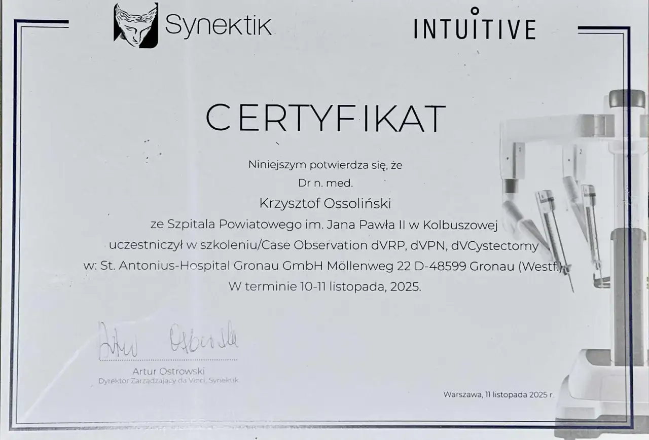 Certyfikat dla dr n. med. Krzysztofa Ossolińskiego za udział w szkoleniu dVRp, dVPN, dVCystectomy. To dowód, co to jest febu w medycynie.