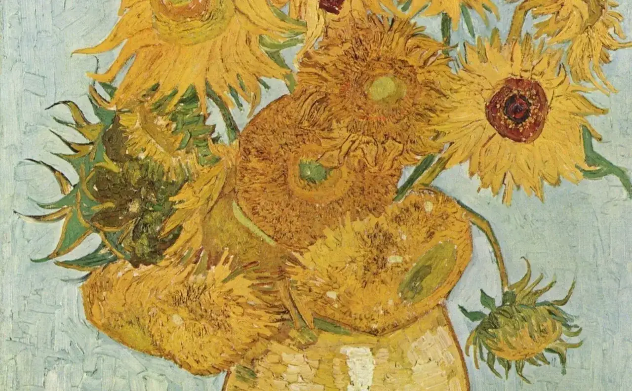 Un bouquet de tournesols éclatants dans un vase, œuvre emblématique du post-impressionnisme. Les coups de pinceau épais et vibrants capturent la lumière et la texture.