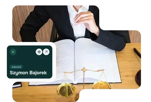 prawnik analizujący dokumenty spadkowe