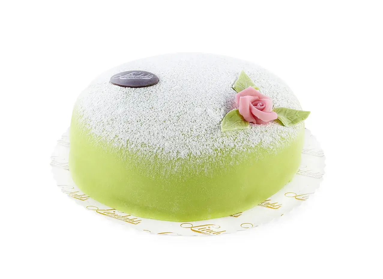 En gr&ouml;n prinsesst&aring;rta med rosa ros och blad, pudrad med florsocker. Kanske heter den s&aring; f&ouml;r att prinsessor &auml;lskar den?