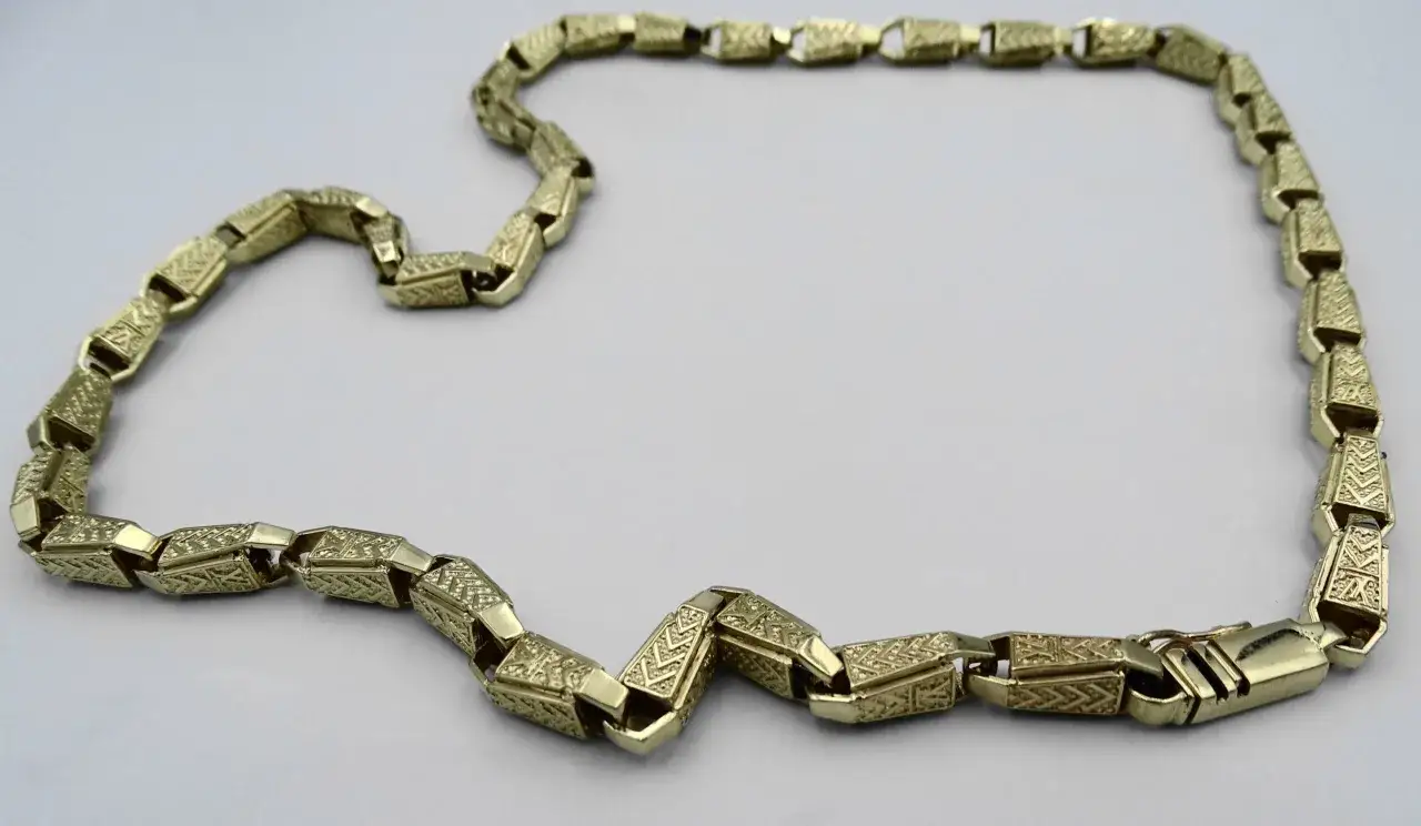 Przykładowe ceny łańcuszk&oacute;w złotych 585