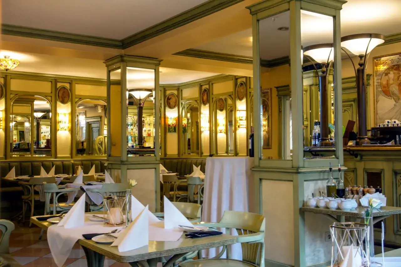 Romantyczna kolacja Bytom restauracja wnętrze