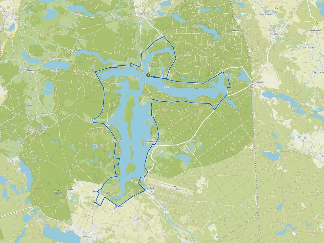 Mapa przedstawia fragment Pojezierza Pomorskiego, z licznymi jeziorami i lasami, idealnymi do odkrywania **parki krajobrazowe w Polsce**.