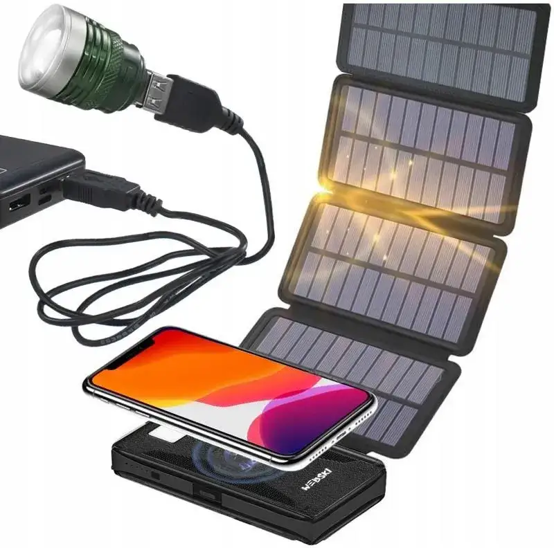r&oacute;żne typy power bank&oacute;w solarnych i paneli