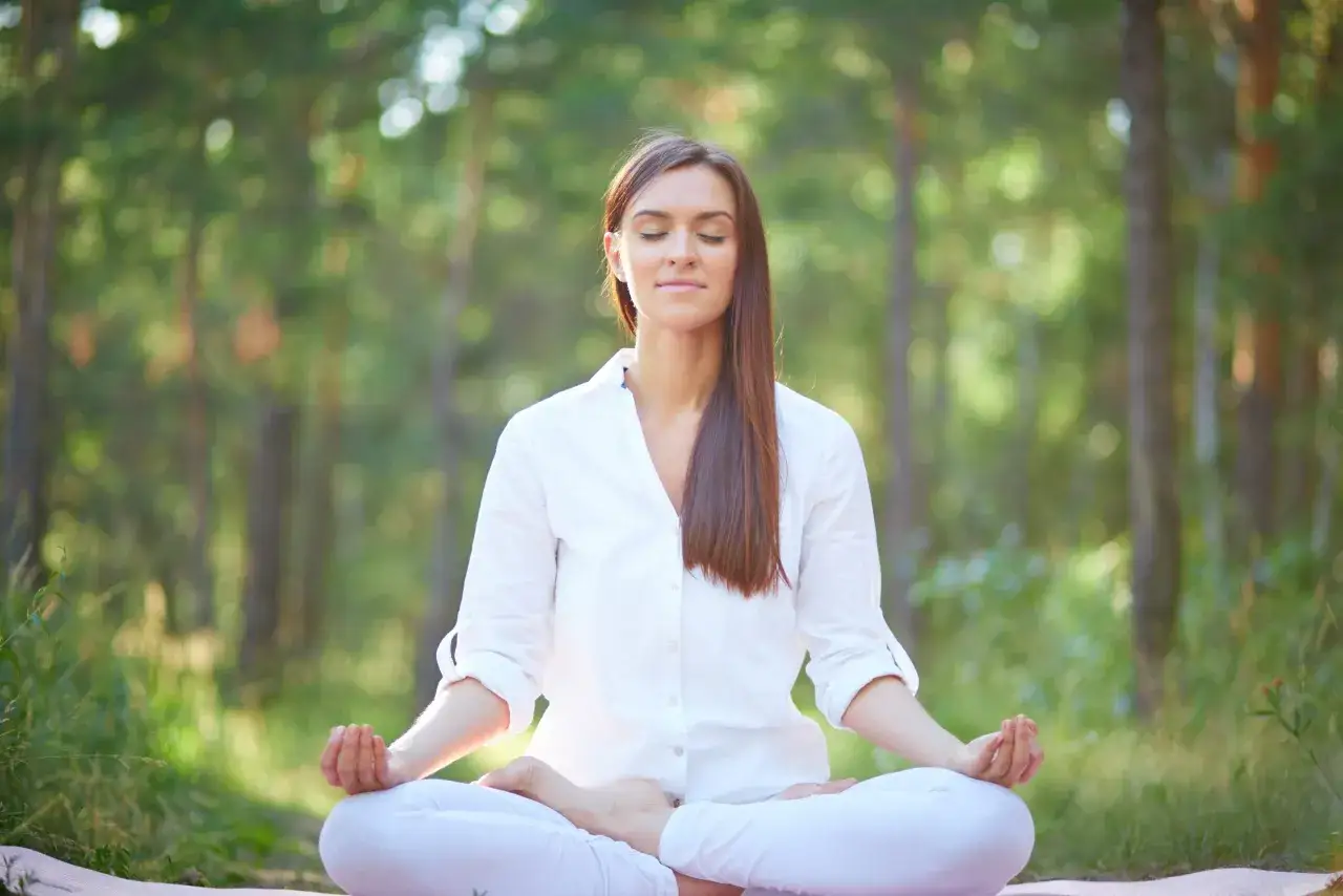 Prawidłowa pozycja do medytacji zazen