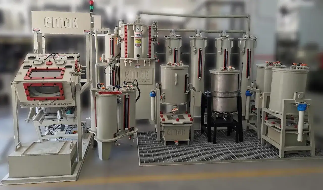 Impianto industriale per il recupero di metalli preziosi, ideale per chi cerca dove trovare il rodio.