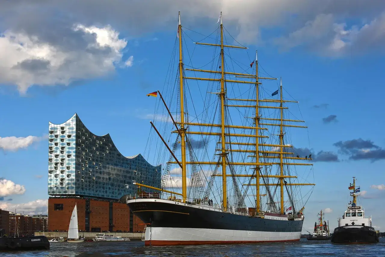 Großes Segelschiff 