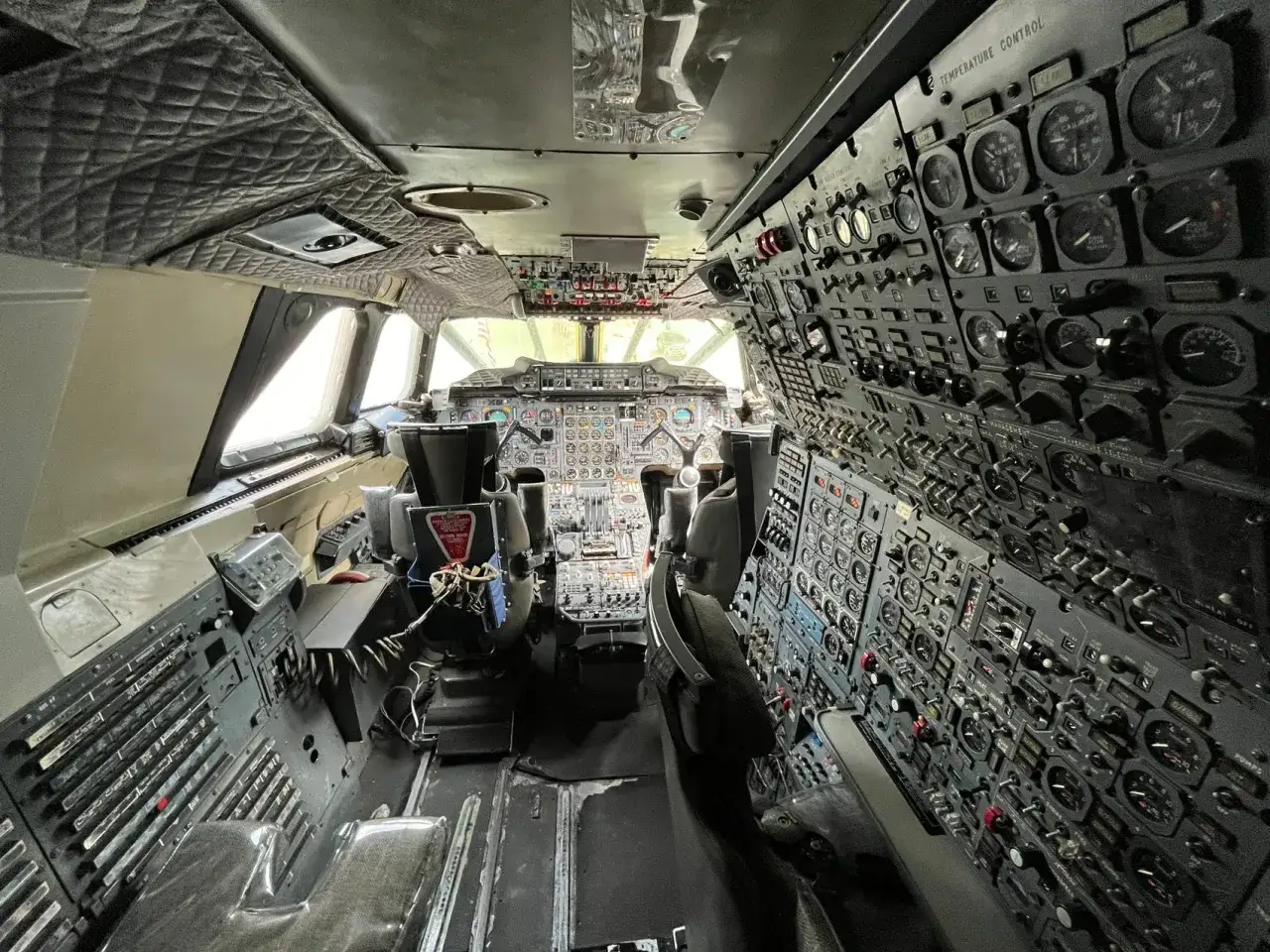Kokpit Concorde. Lot trwał 3,5 godziny.