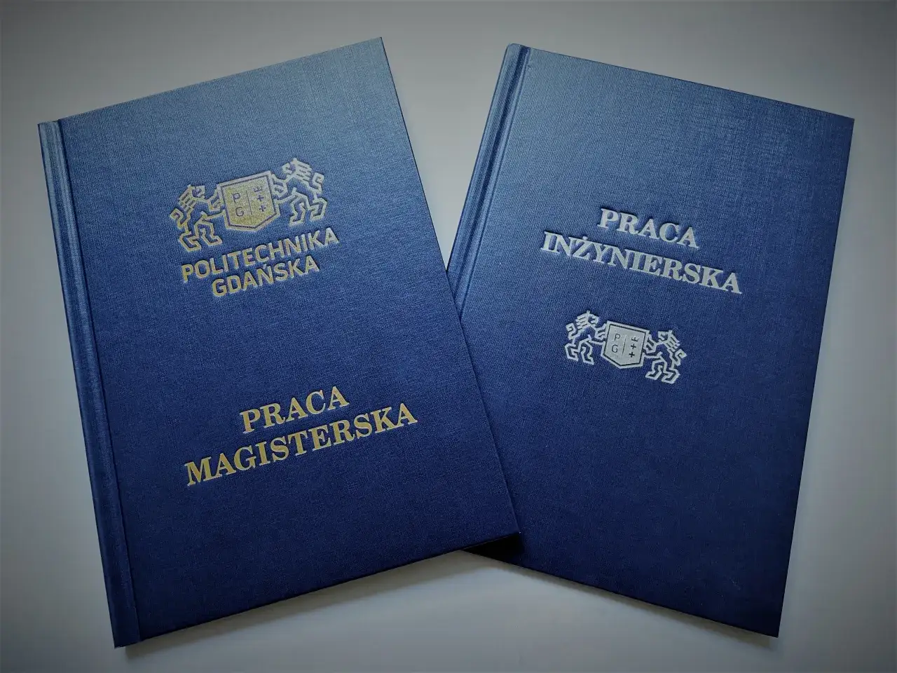 dyplom w języku angielskim, paszport, międzynarodowa kariera