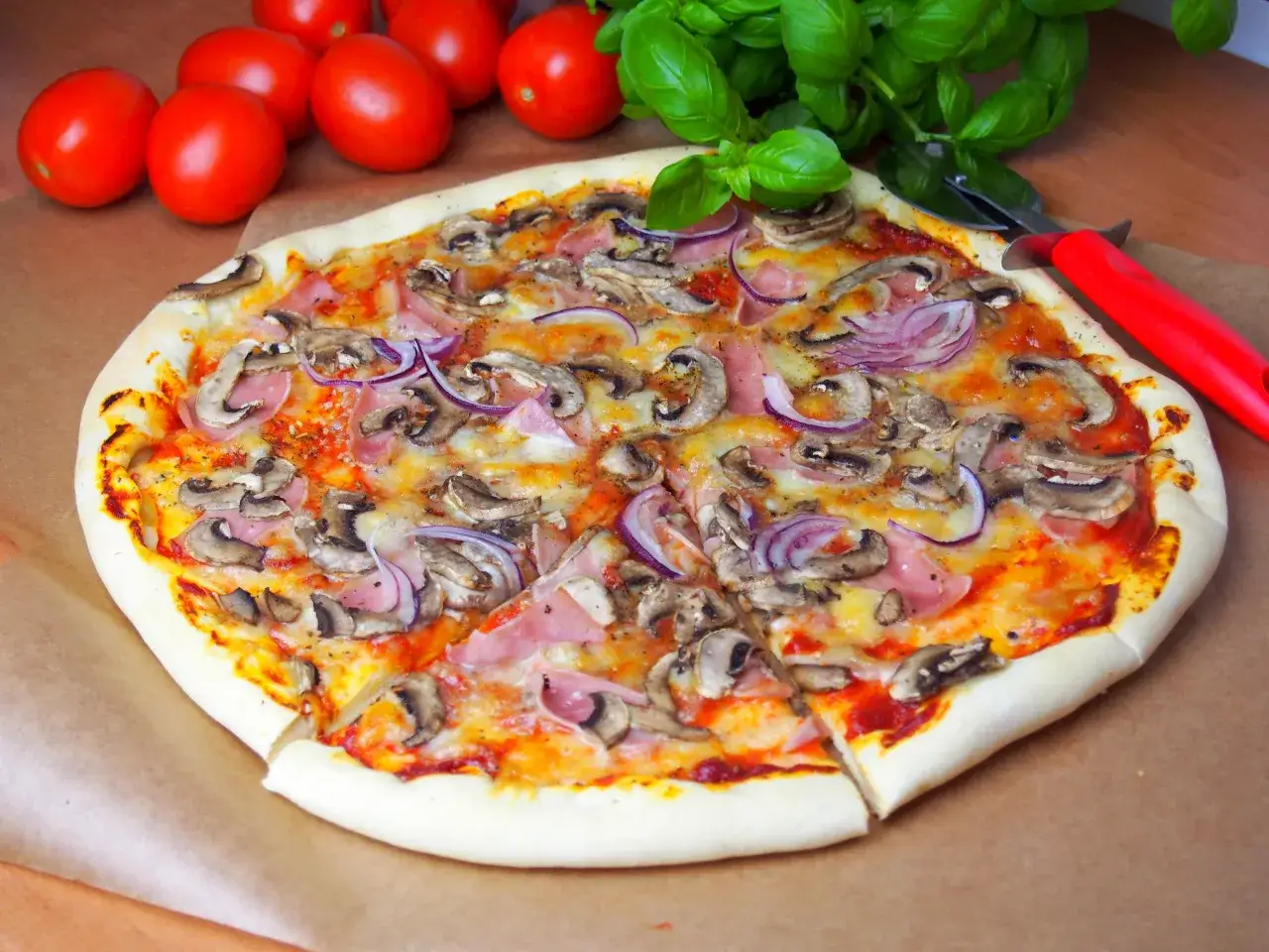 składniki pizza capricciosa