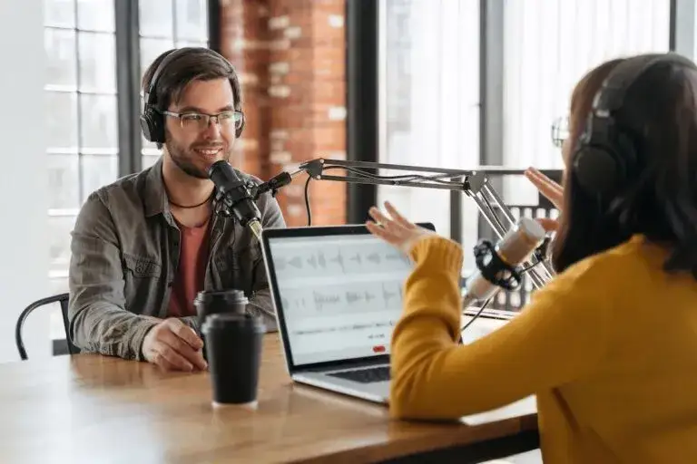 hosting podcastów porównanie