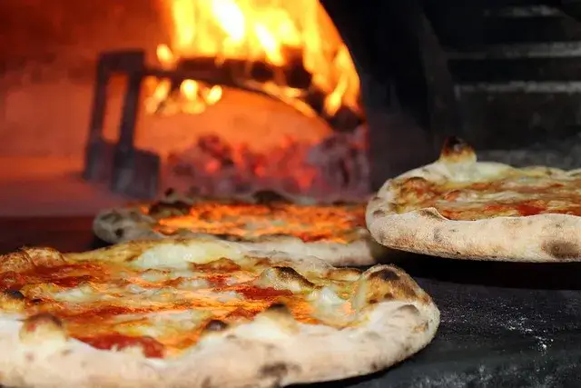 Zdjęcie Ile kosztuje pizza we Włoszech? Ceny, które zaskoczą każdego podróżnika