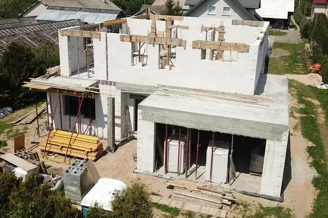 Zdjęcie Ile kosztuje zbudowanie domu? Sprawdź, co naprawdę wpłynie na ceny!