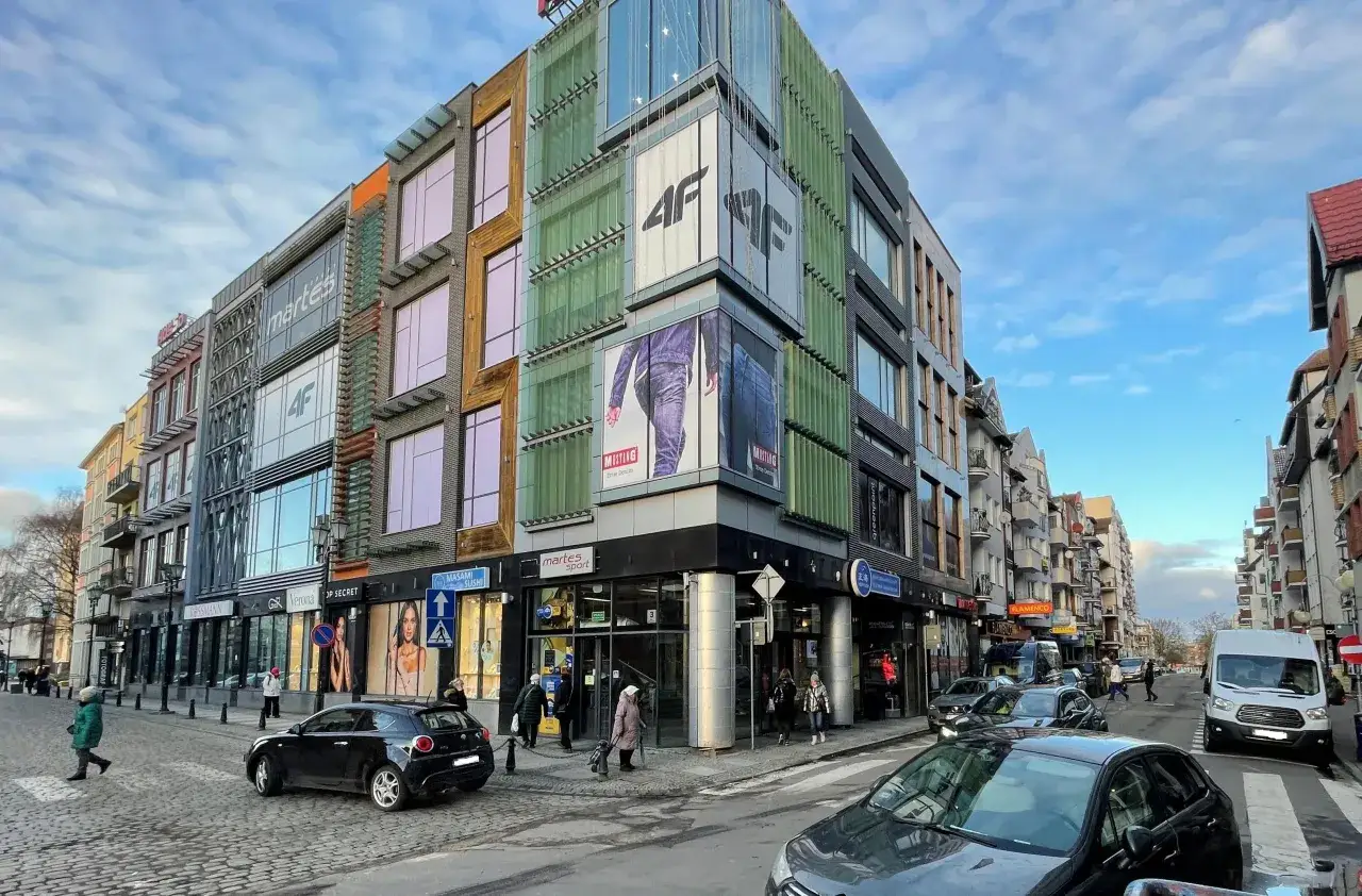 Galeria Molo Kołobrzeg godziny otwarcia parking