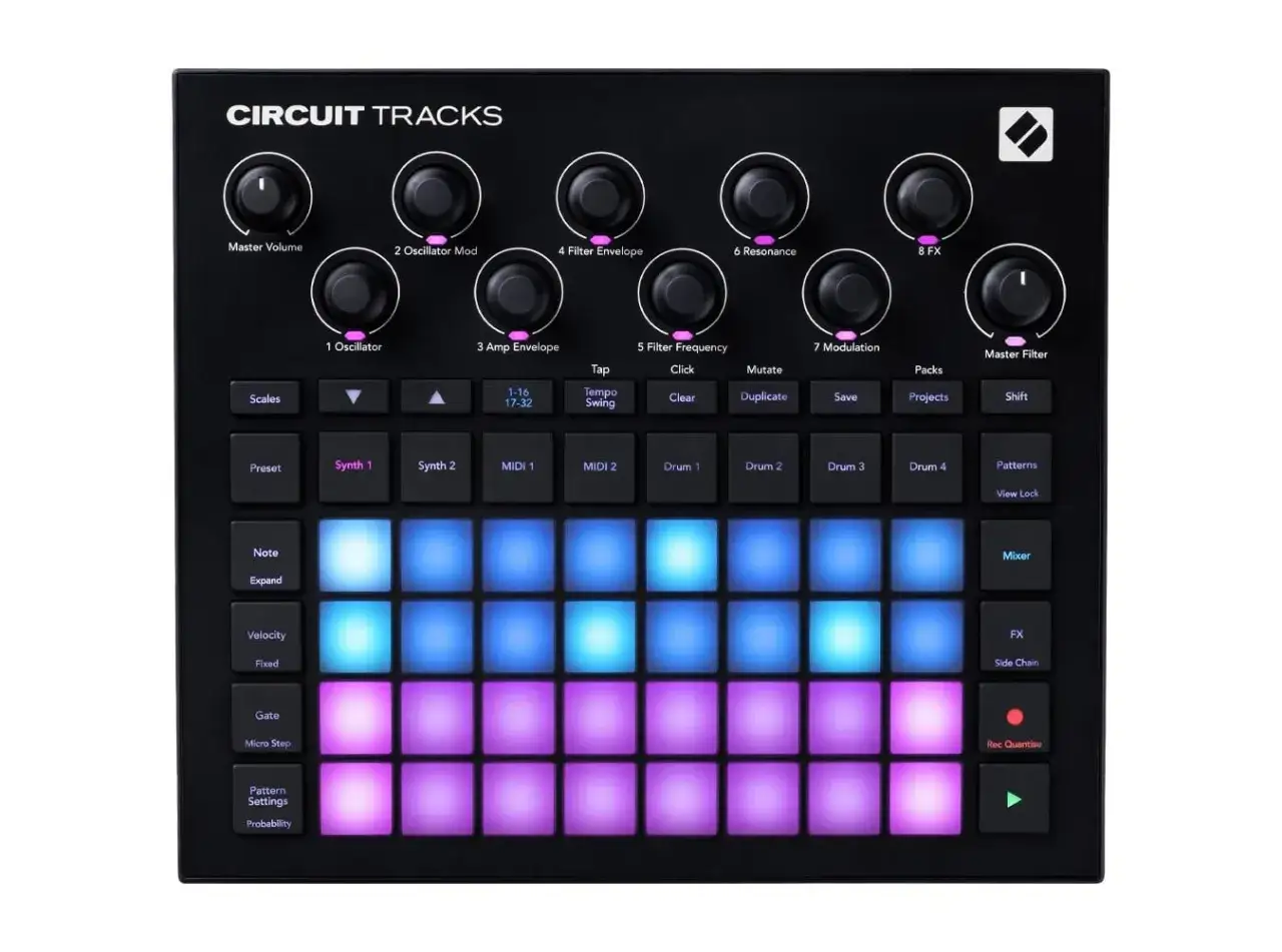 Novation Circuit Tracks z podświetlanymi padami, gotowy do tworzenia muzyki.