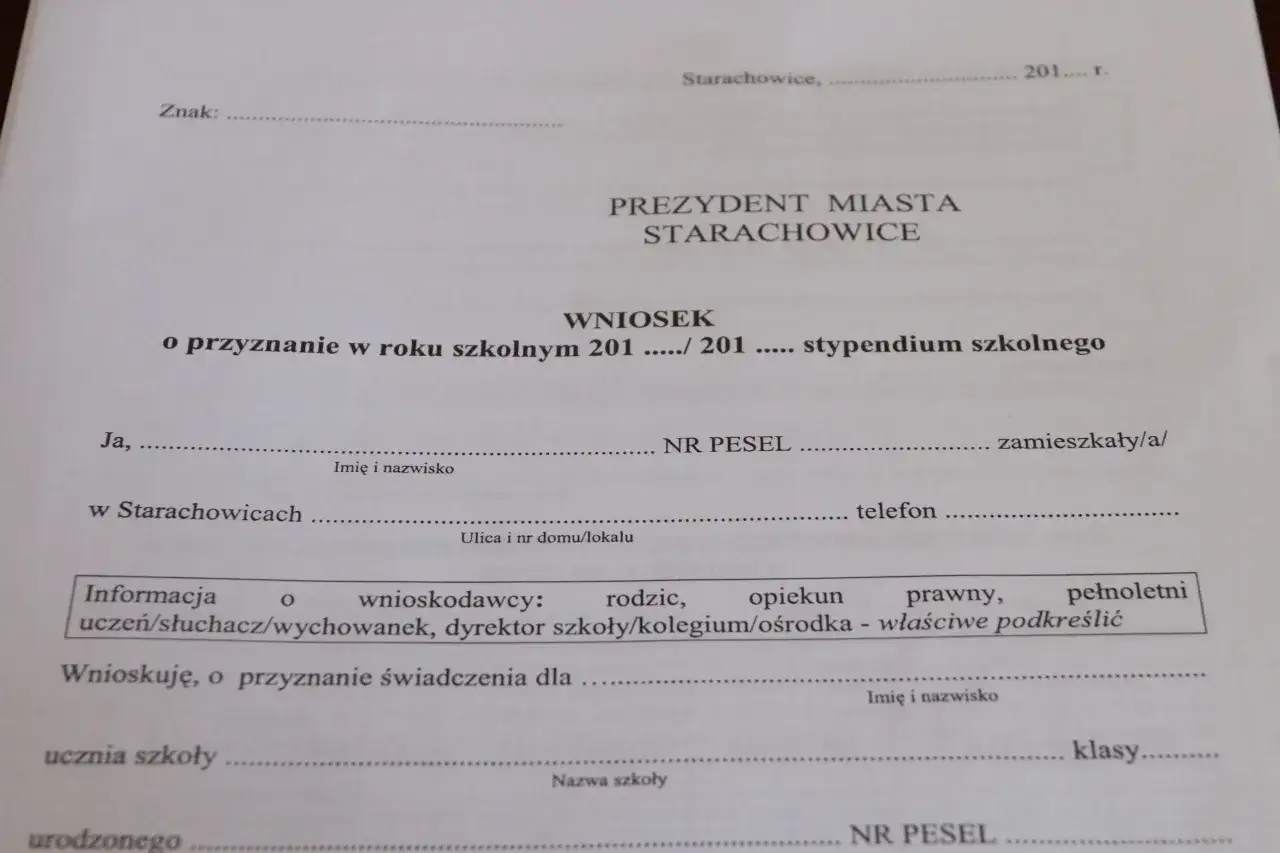 Jak złożyć wniosek o stypendium szkolne krok po kroku