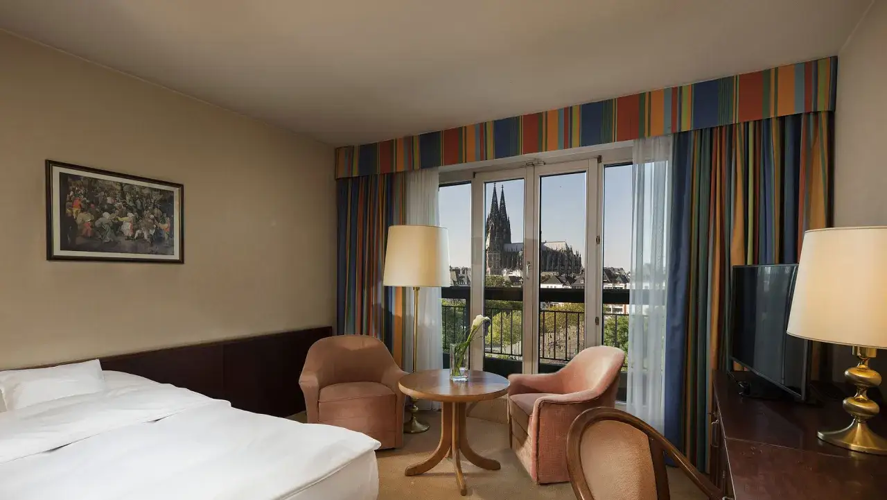 Maritim Hotel K&ouml;ln Zimmer Rheinblick