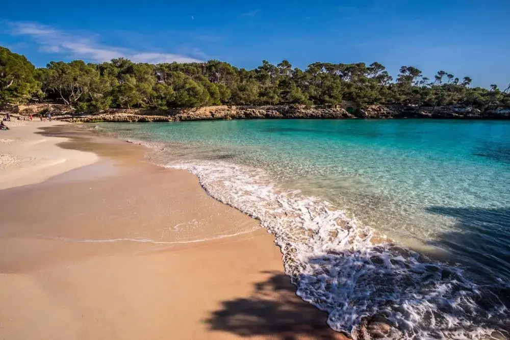 Najpiękniejsze plaże Majorki - kolaż