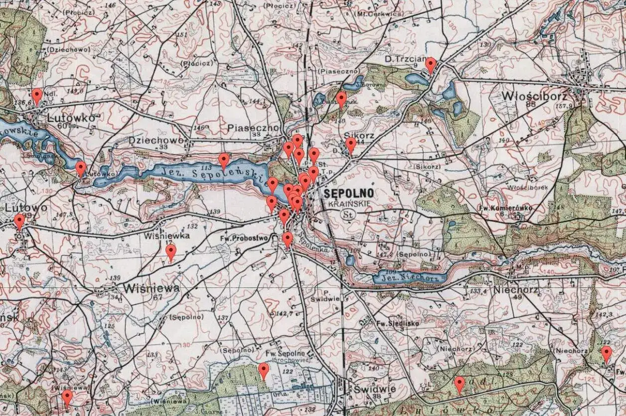 Mapa z zaznaczonymi punktami na trasie Sępólno Krajeńskie. Widoczne Jezioro Sępoleńskie, Włościborz, Lutowo.