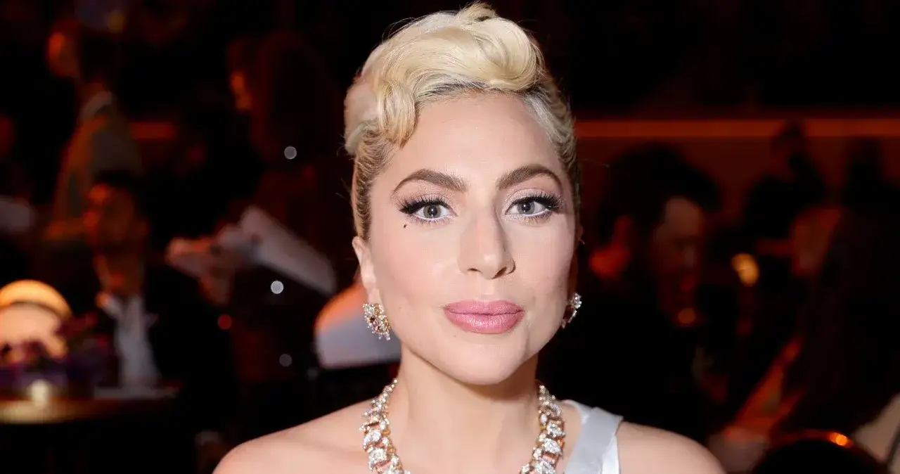 Lady Gaga dementuje plotki o ciąży