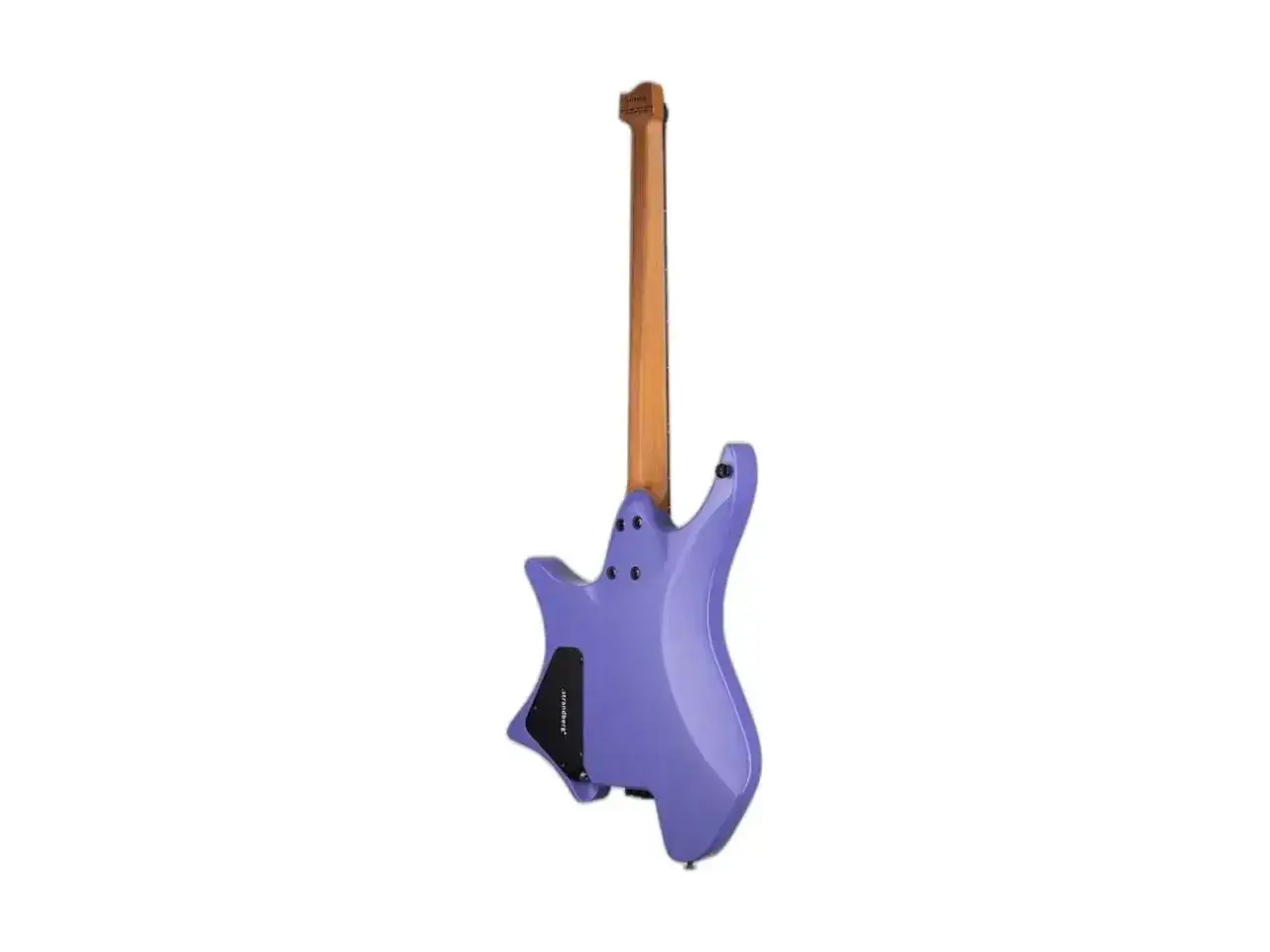 Fioletowa gitara elektryczna, idealna na pierwszą przygodę z muzyką. Jej nowoczesny kształt i drewniany gryf zachęcają do gry.