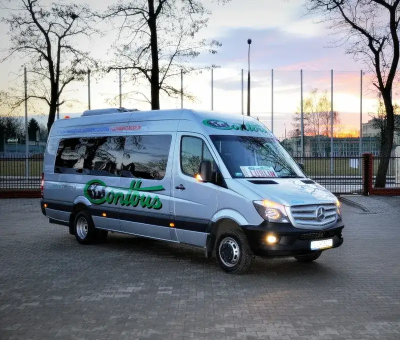 Przystanek Contbus Lotnisko Chopina stanowisko 6