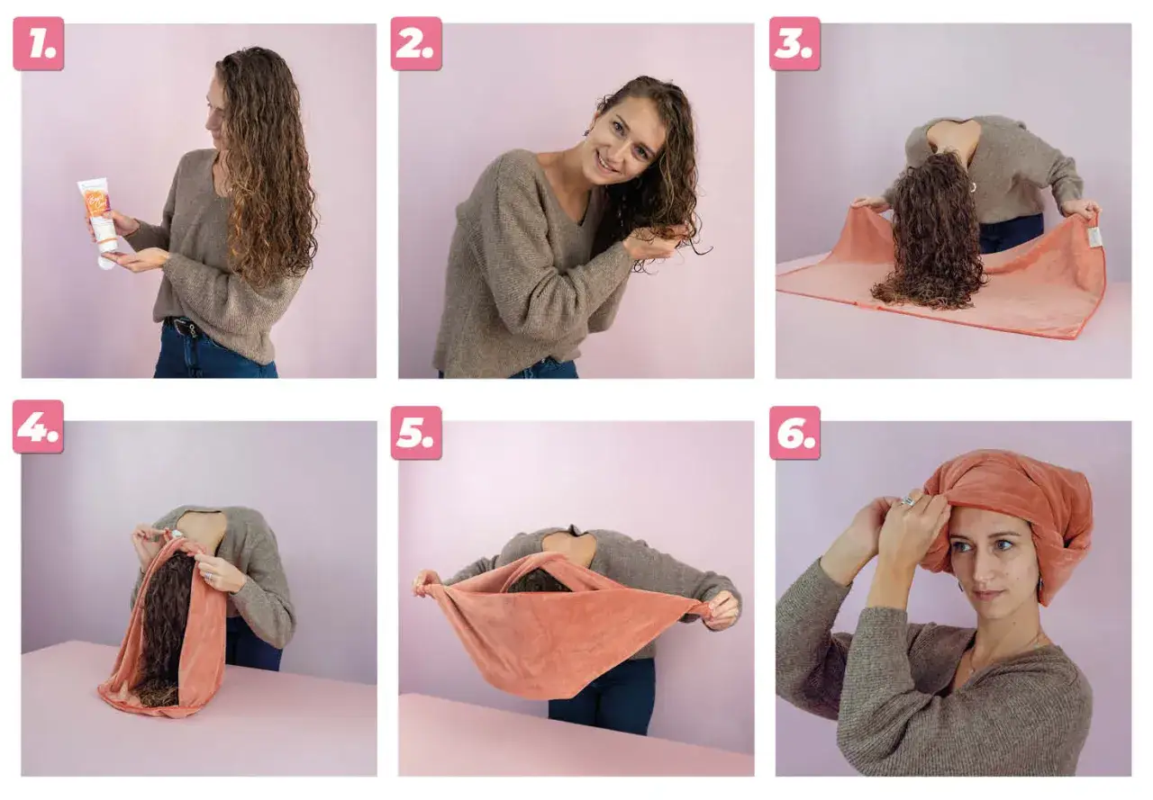 Étapes pour des boucles parfaites : application de produit, scrunching, puis le plopping cheveux avec une serviette pour des ondulations définies.
