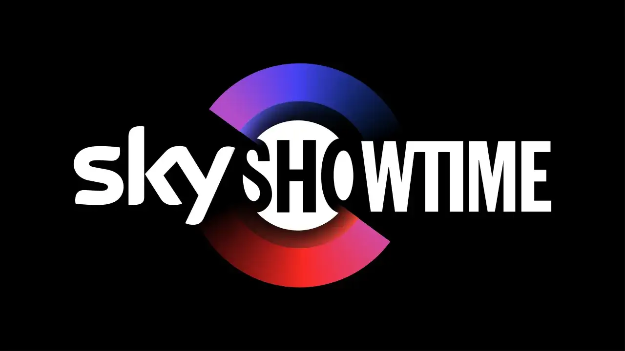SkyShowtime logo na ekranie smartfona