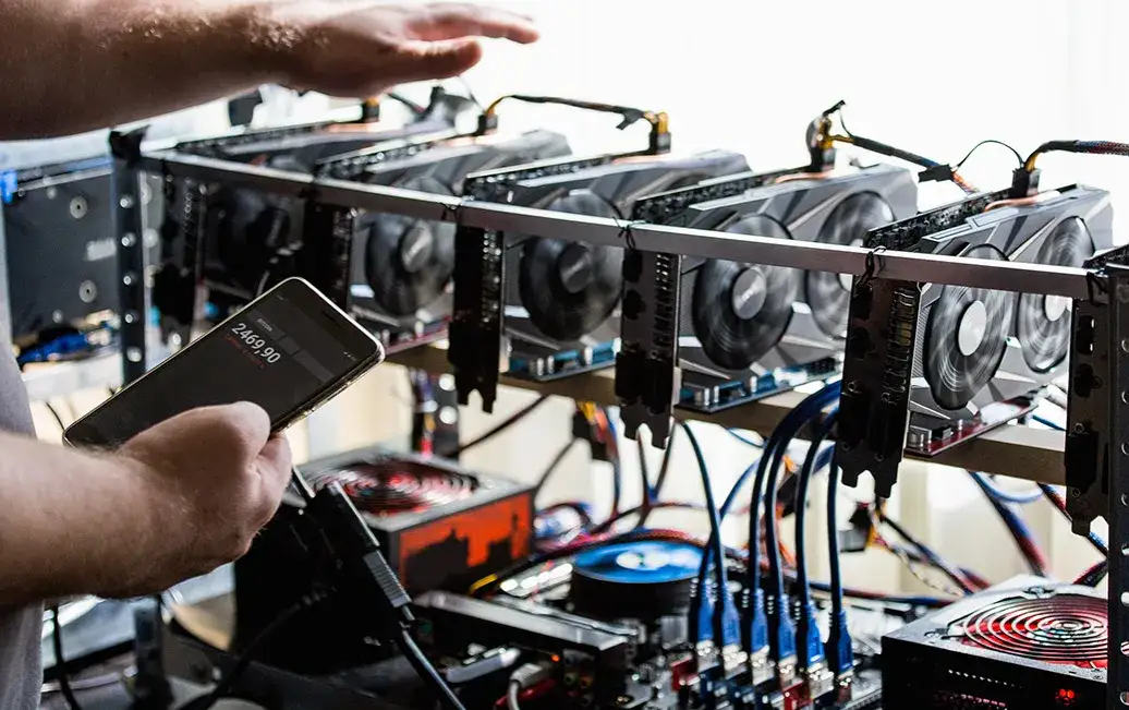Zdjęcie Co to jest koparka Bitcoin? Poznaj sekrety opłacalnego wydobycia kryptowalut