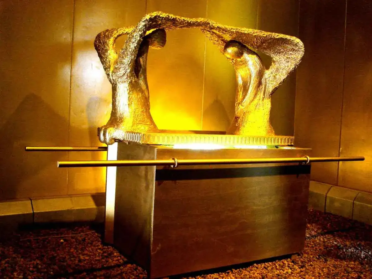 Goldene Cherubim auf der Bundeslade, dem heiligen Beh&auml;lter aus der Bibel.