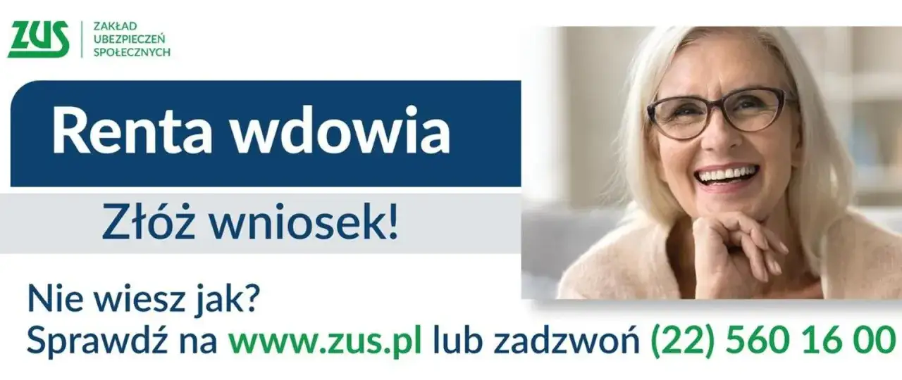 Uśmiechnięta starsza pani z okularami. ZUS informuje o rencie wdowiej i zachęca do złożenia wniosku.