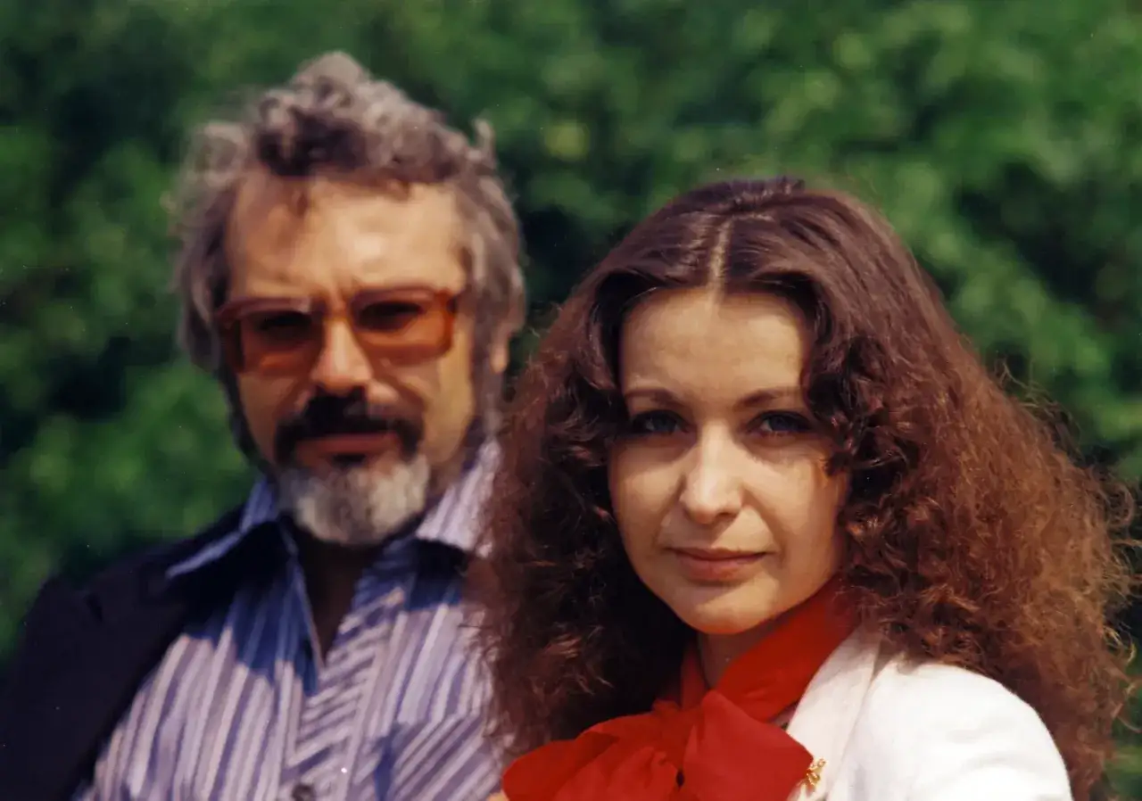 Krystyna Giżowska młoda i wsp&oacute;łczesna