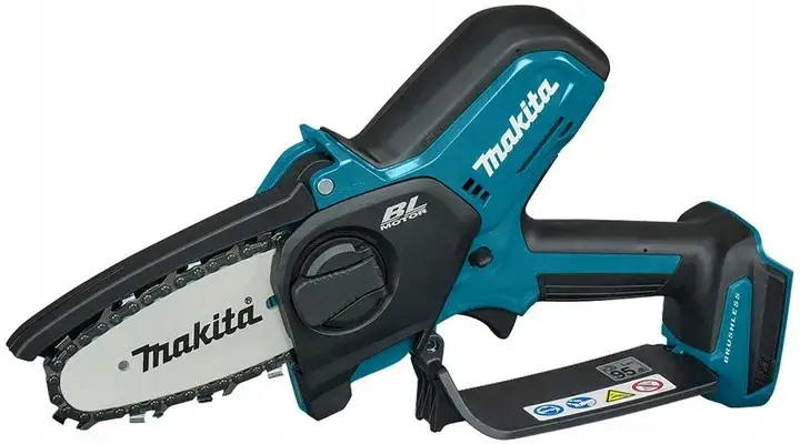 Piły spalinowe Makita i Stihl obok siebie, porównanie
