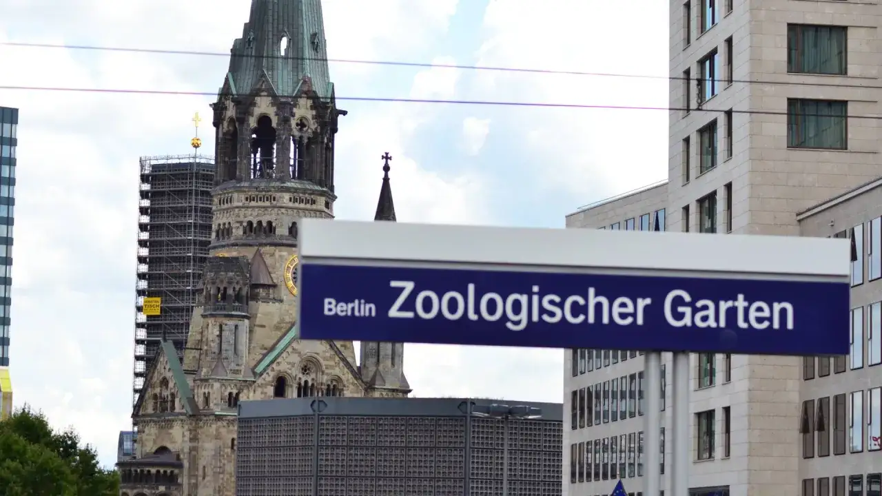 Schild mit 