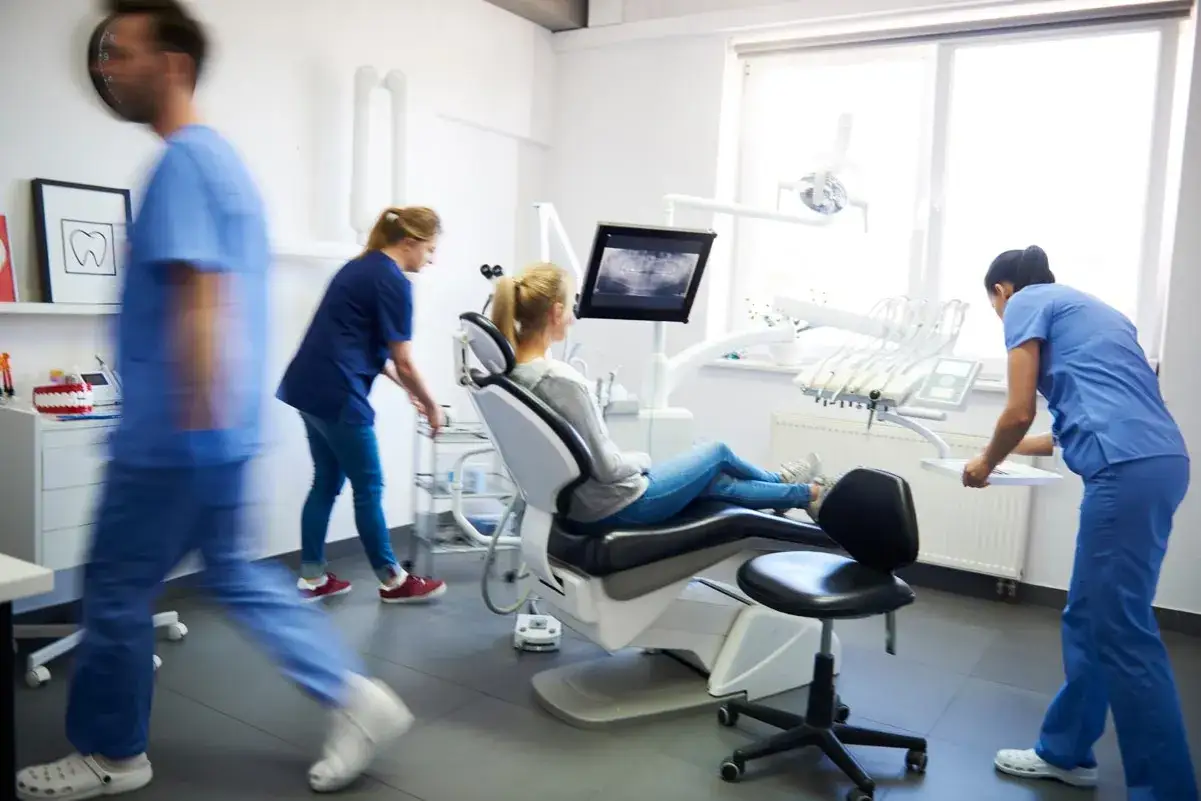 dentysta i ortodonta r&oacute;żnice
